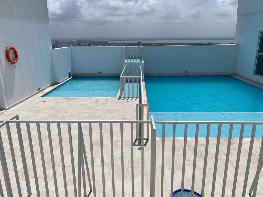 Cerca Al Mar, En Col